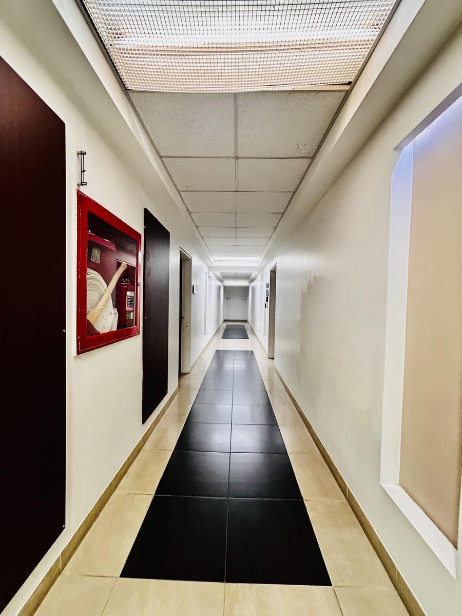Oficina en Venta, 12 de Octubre, Edificio Uziel — imagen 4