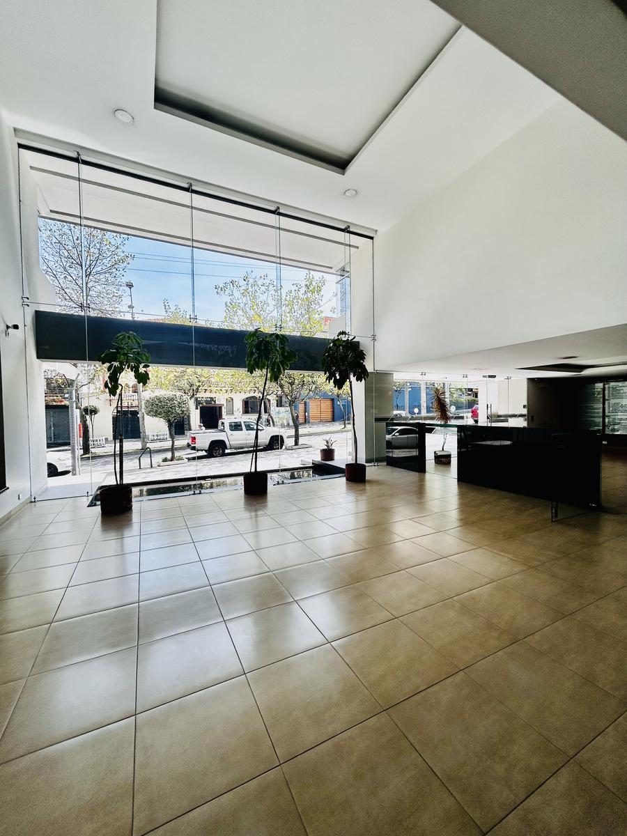 Oficina en Venta, 12 de Octubre, Edificio Uziel — imagen 8