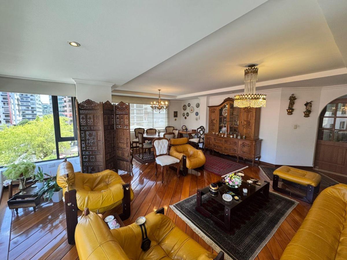 Departamento Tres Dorm. en Venta en La Carolina — imagen 9