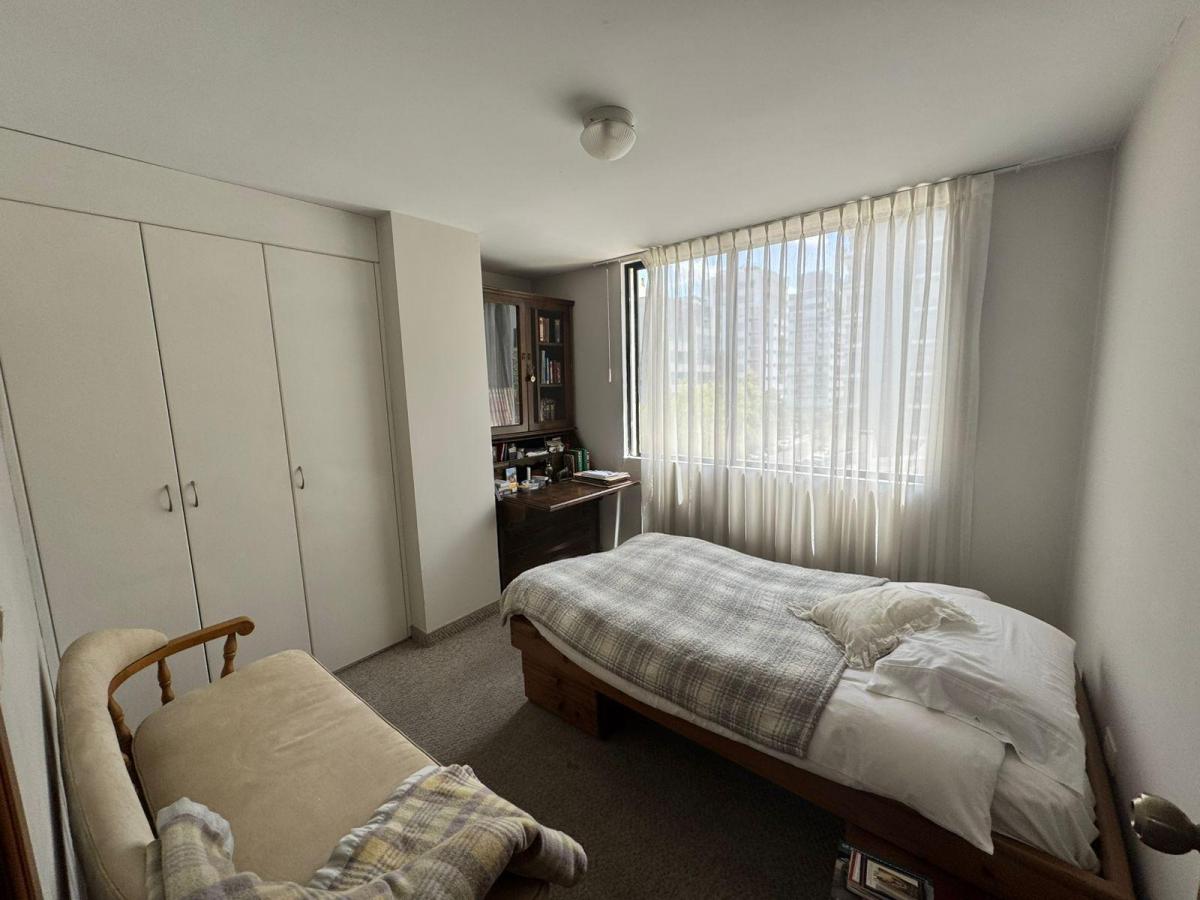 Departamento Tres Dorm. en Venta en La Carolina — imagen 3