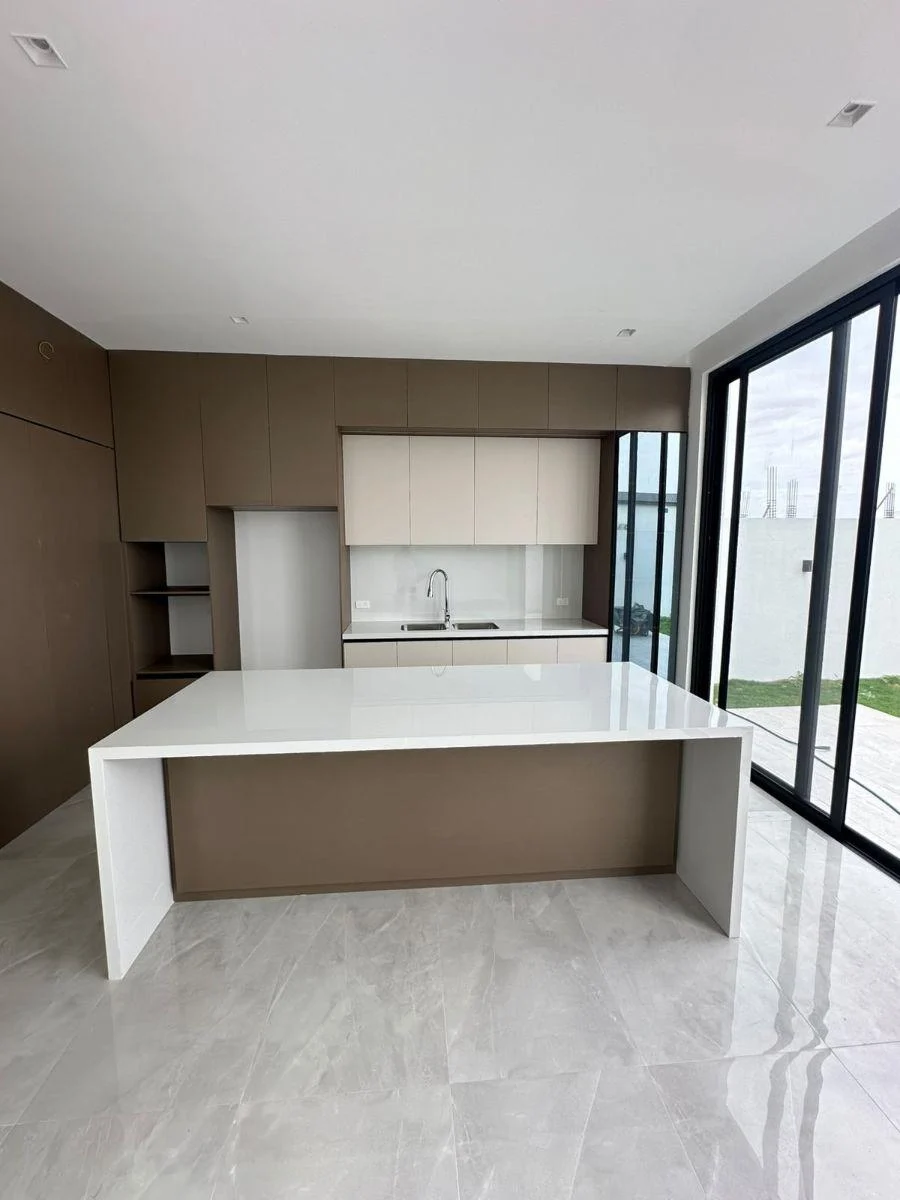Casa de Estreno de Venta Isla Celeste Samborondon 4 Dorm., Guayas — imagen 9
