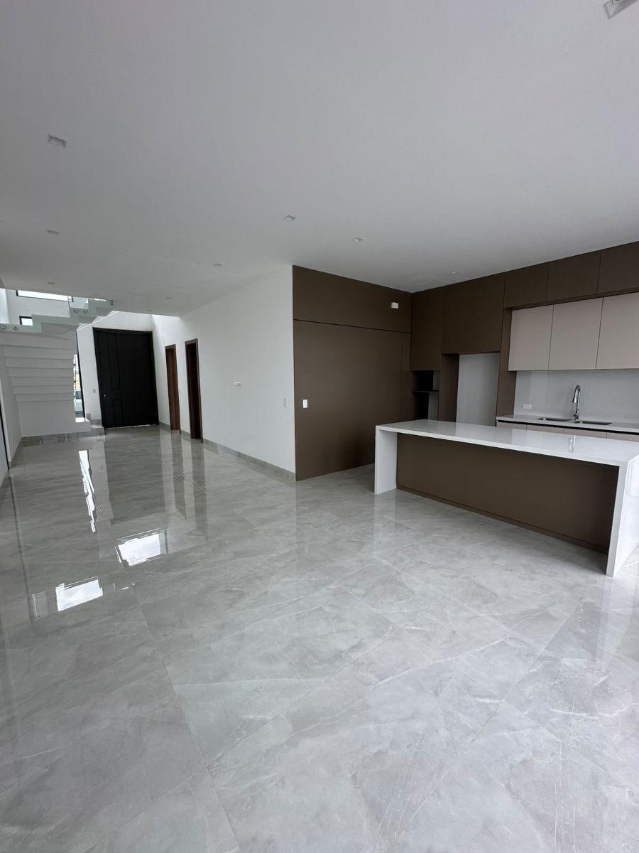 Casa de Estreno de Venta Isla Celeste Samborondon 4 Dorm., Guayas — imagen 8