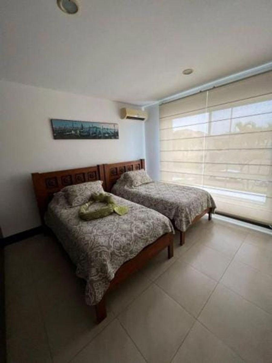Samborondón Km 7.5 Laguna del Sol Casa en Venta, Guayas — imagen 6