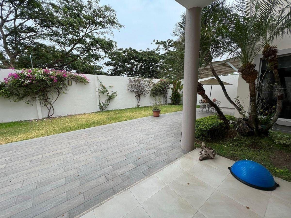 Samborondón Km 7.5 Laguna del Sol Casa en Venta, Guayas — imagen 3