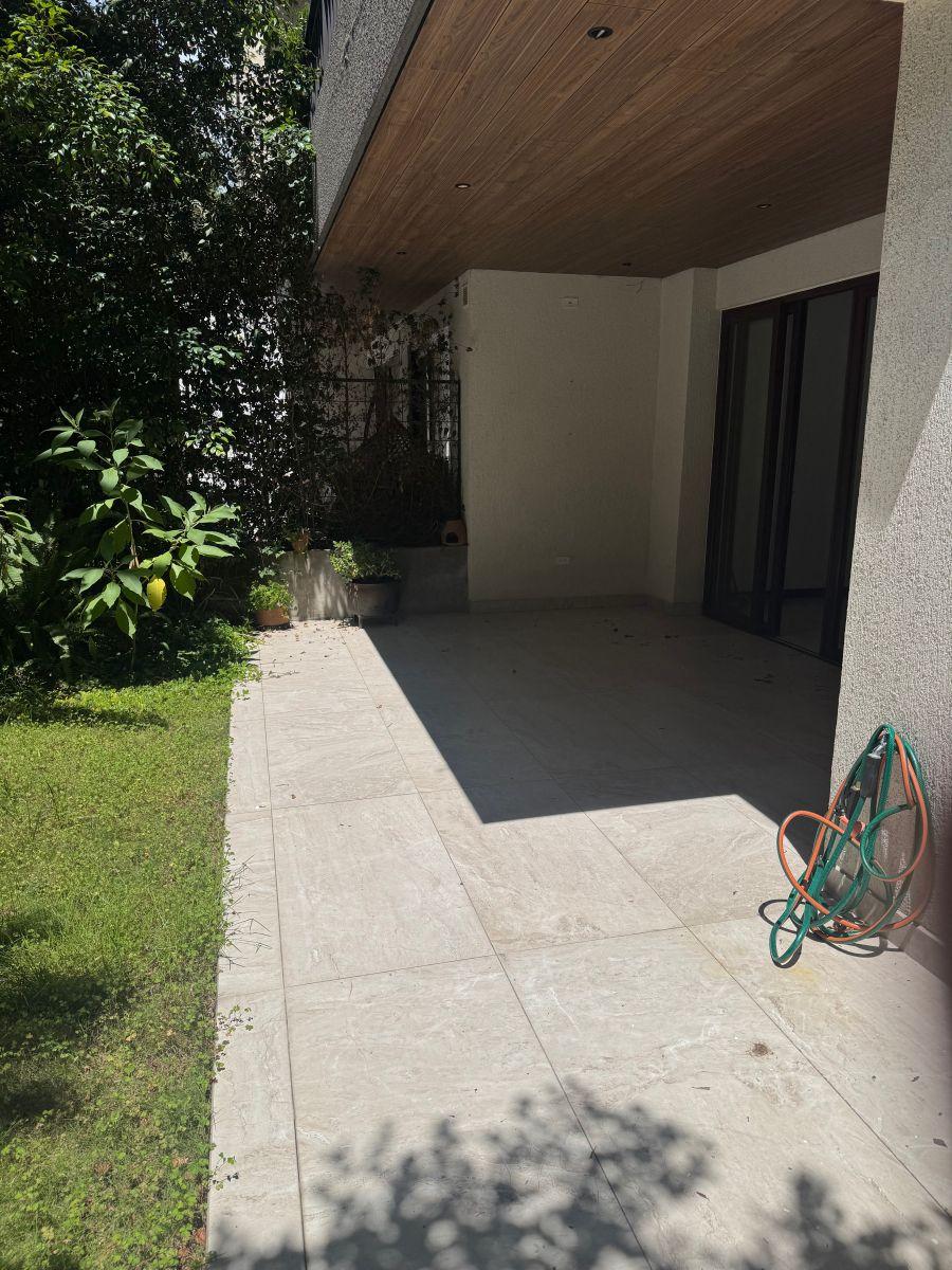 Departamento con Jardin Cerca a Intervalles — imagen 10