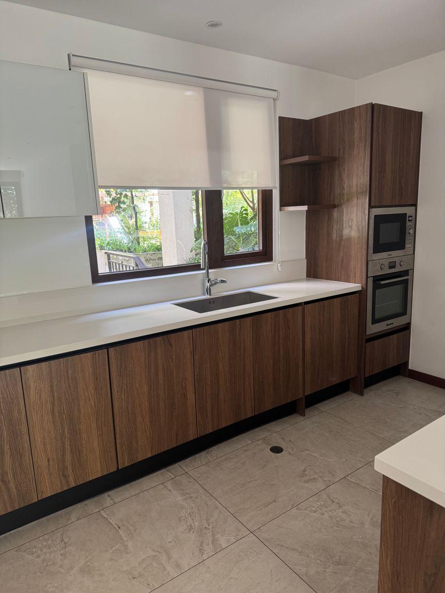 Departamento con Jardin Cerca a Intervalles — imagen 6