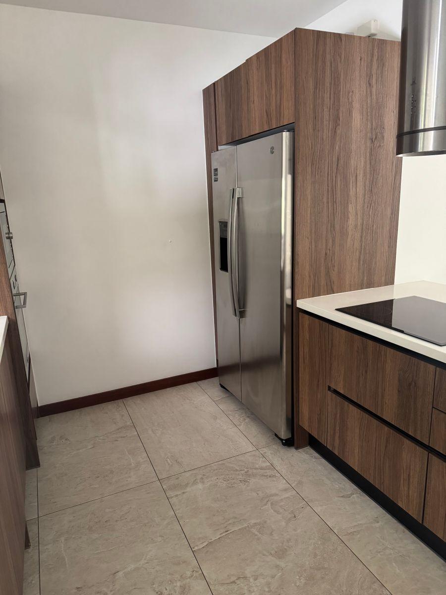 Departamento con Jardin Cerca a Intervalles — imagen 5