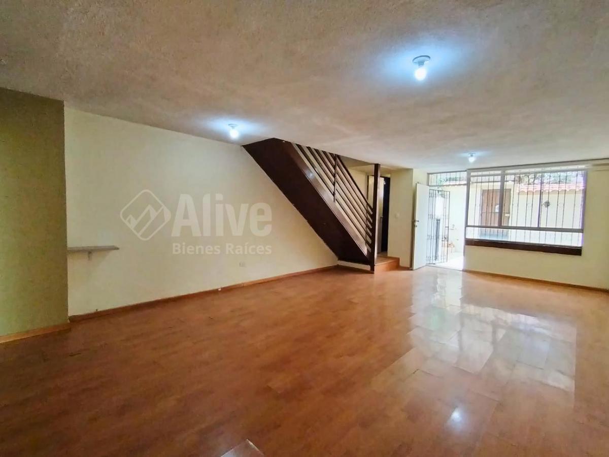 Casa Independiente de Venta en Pusuquí — imagen 6