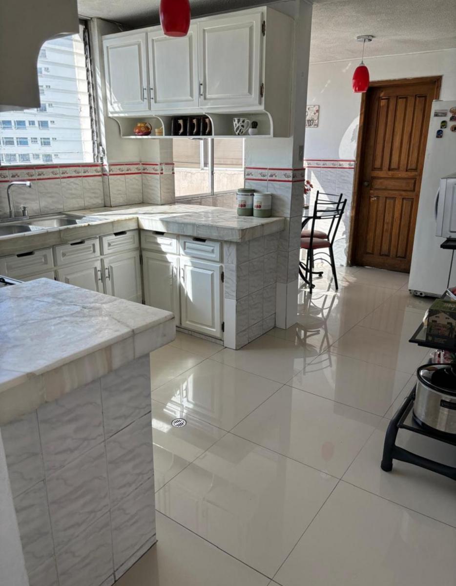 Departamento en Venta 3 Habitaciones con Terraza Mariana de Jesús — imagen 7