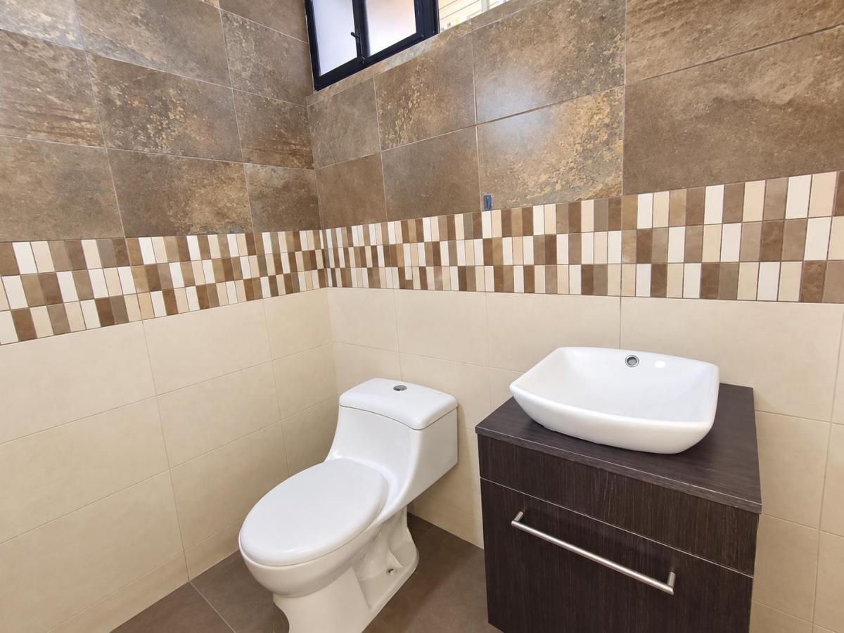 Venta Departamento con Patio Etapa 2 — imagen 6