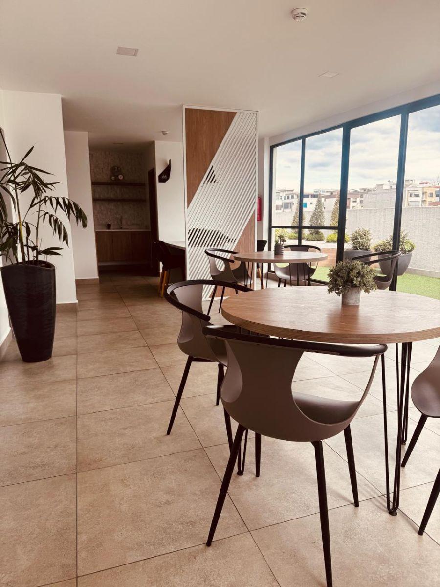Departamento en Ponceano de 2 Dorm. y 2 Baños y Medio con Balcón. Provincia de Pichincha — imagen 6