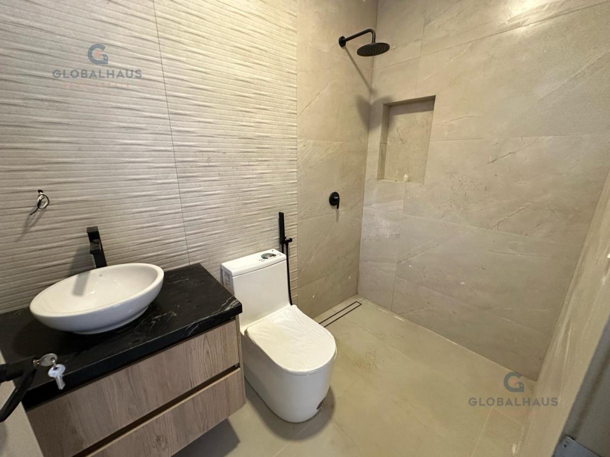 Casa por Estrenar en Venta con 4 Habitaciones en Ciudad Celeste - Estribor. V. B, Guayas — imagen 4