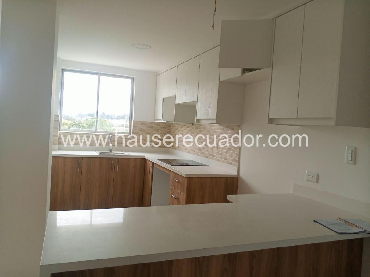 Departamentos en Conocoto con 3 Dorm. con Balcon, Comodidad y Hermosa Vista. Provincia de Pichincha — imagen 9