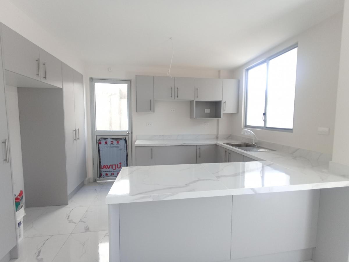 Hermosa Casa en Venta de Estreno Millenium Village/casa Laguna - Amparo Marín, Guayas — imagen 8