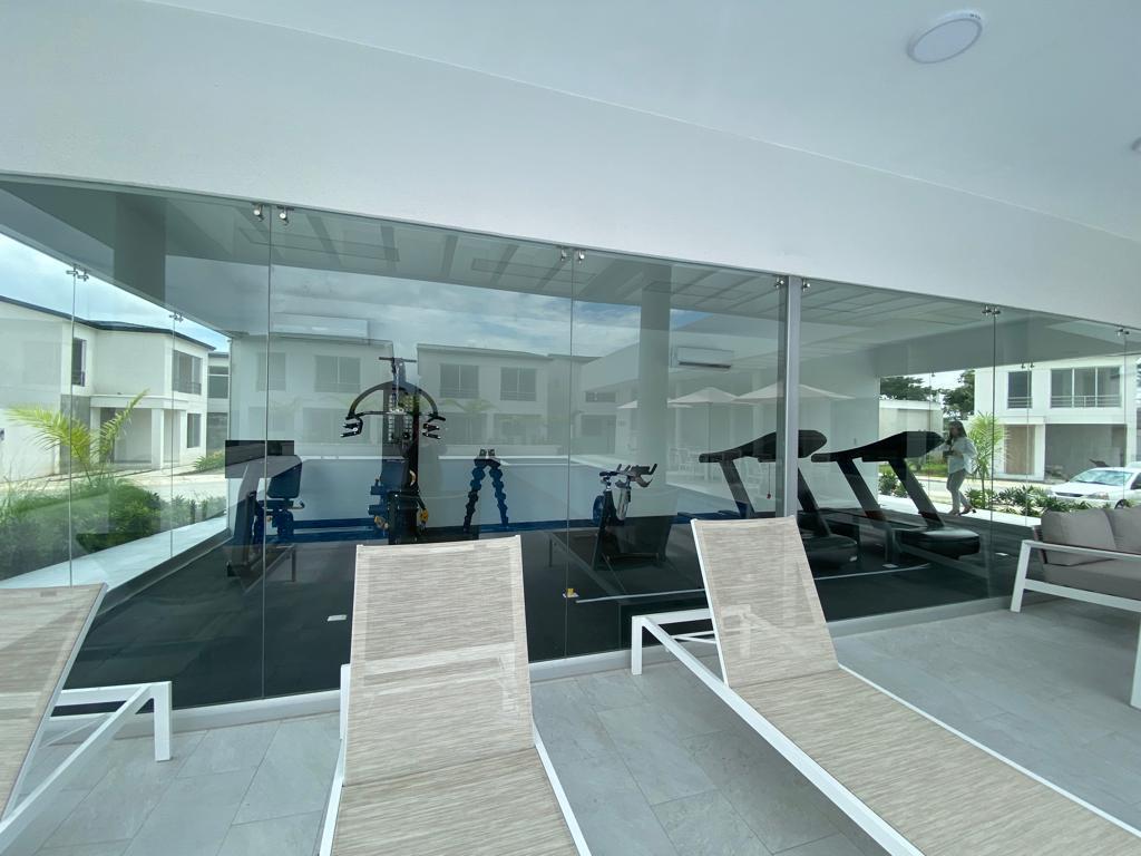 Hermosa Casa en Venta de Estreno Millenium Village/casa Laguna - Amparo Marín, Guayas — imagen 5