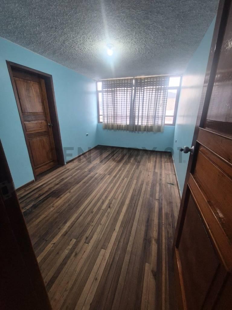 Venta de Casa con Terreno en El Sur de Quito — imagen 7