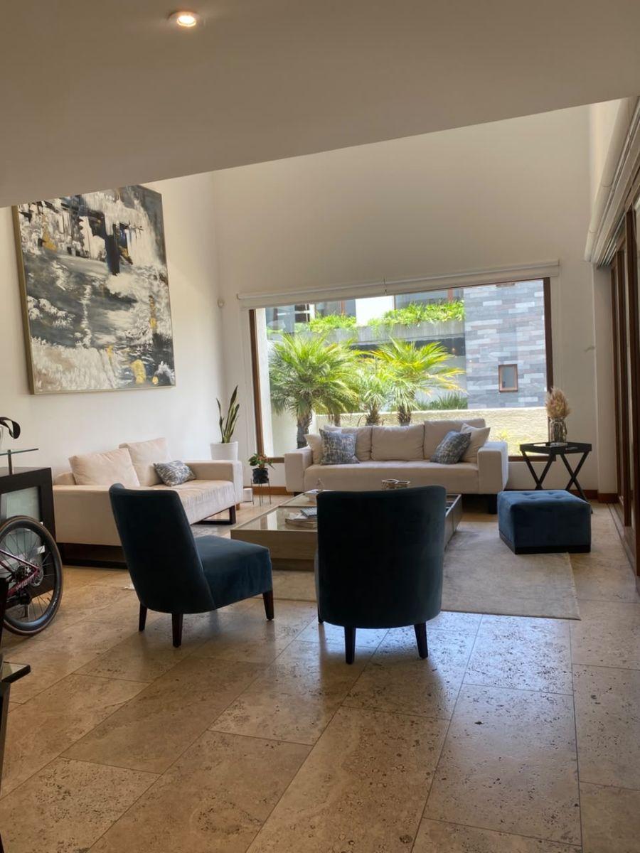 Departamento de 196 m² con 3 Dorm. en Venta en Cumbayá con Jardín — imagen 9