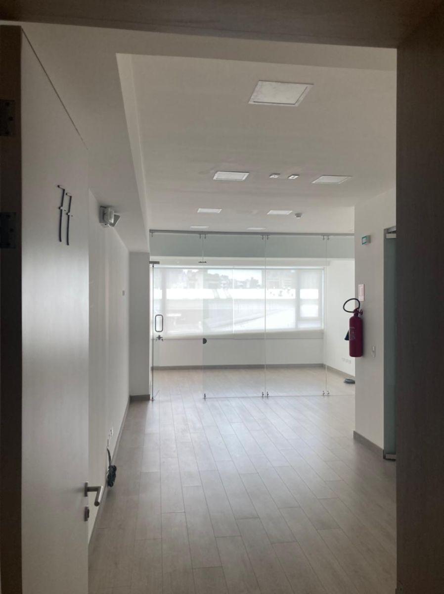 Oficina Venta 49 m² con Parqueadero – La Carolina — imagen 6