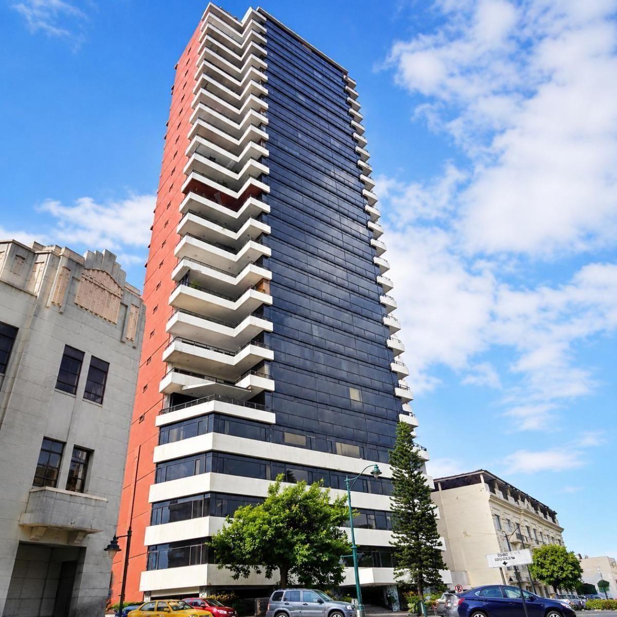 En Venta Oficina de 182 m² con Vista Al Malecón 2000 | Edificio El Fortín | 2 Parqueos, Guayas — imagen 10