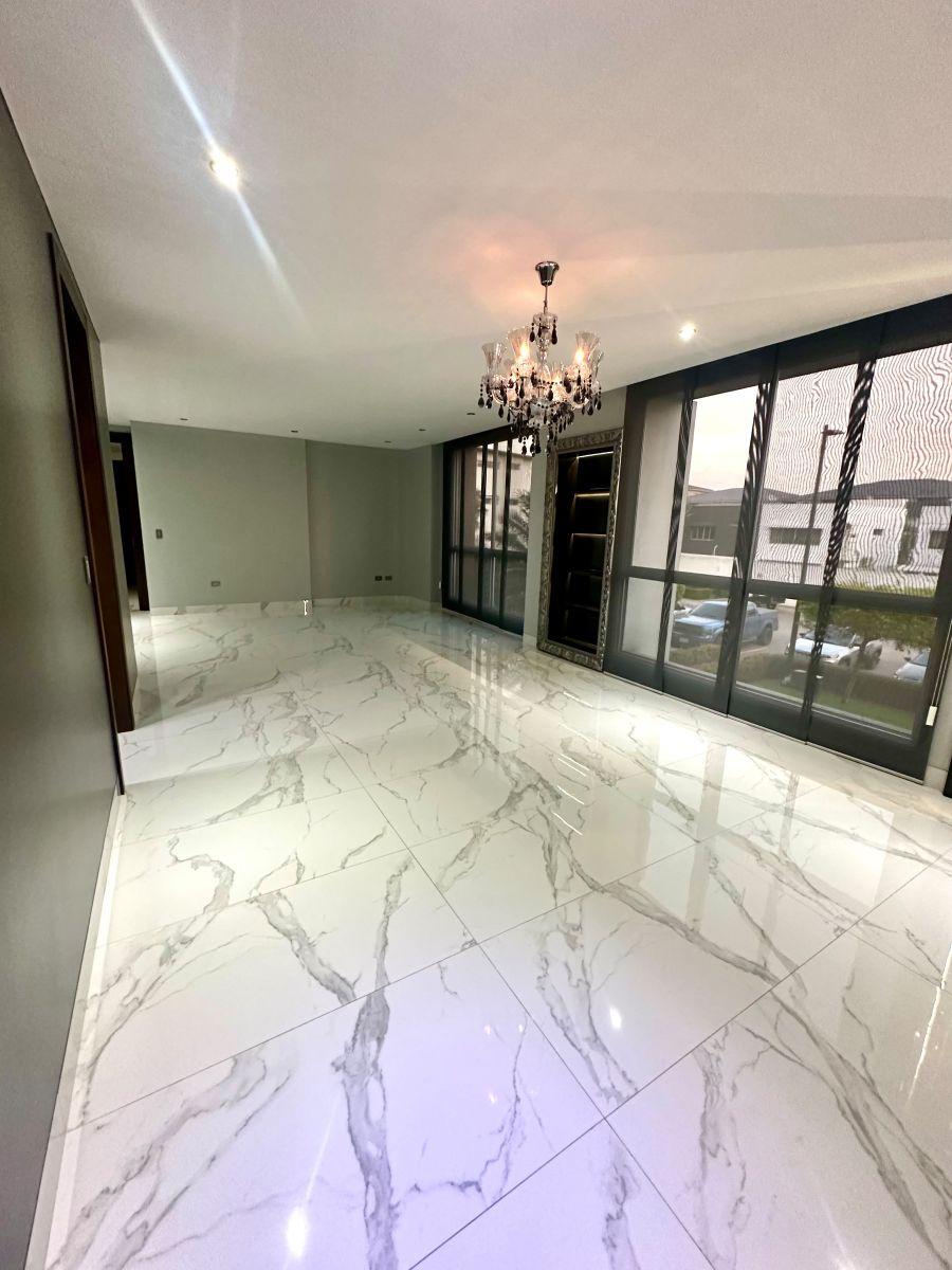 Departamento de Lujo Full Remodeladon en Venta Km 4 Samborondon!, Guayas — imagen 7