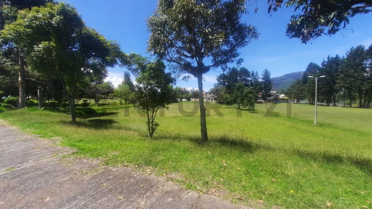 Terreno en Venta Urbanizacion Privada Lote de 813.01 m² Valle de Los Chillos — imagen 3