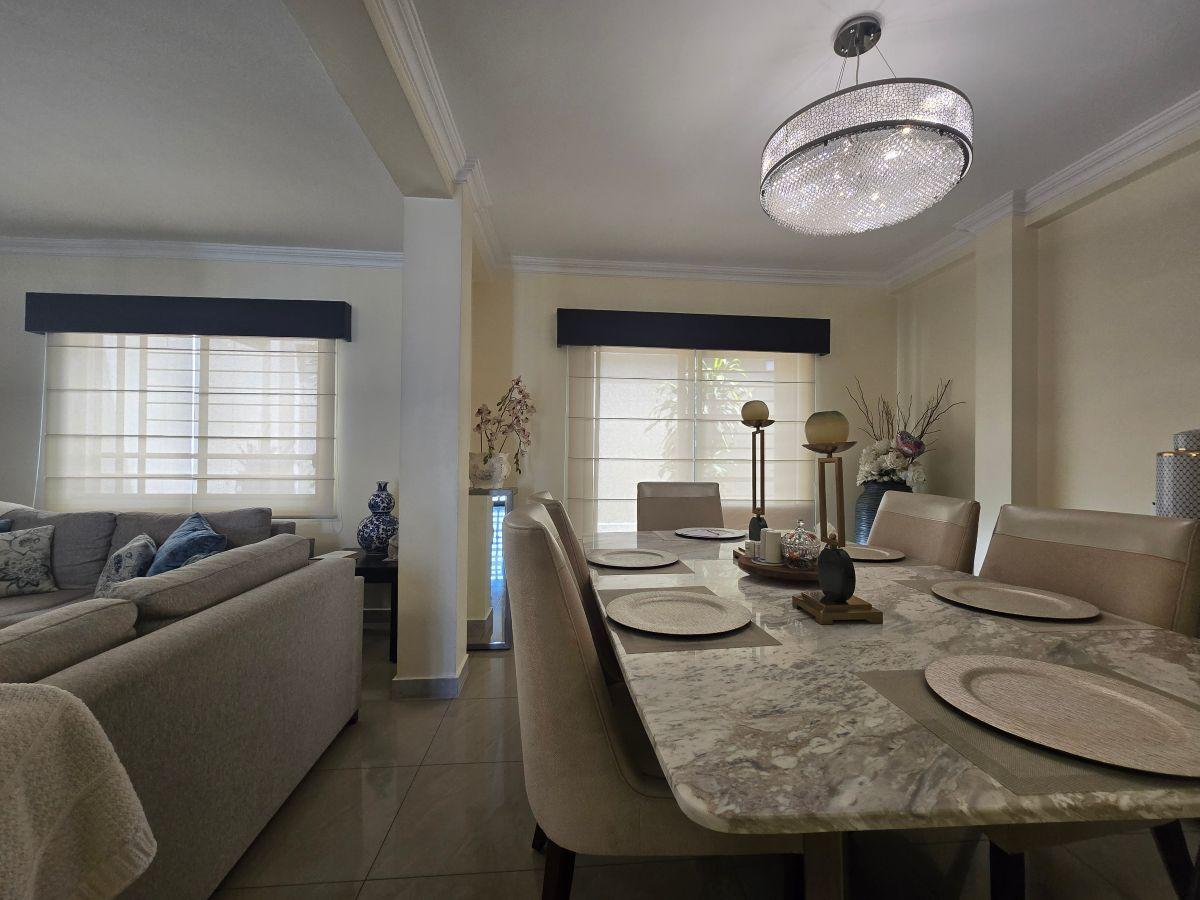 Venta de Hermosa y Remodelada Casa en Villa Club, Guayas — imagen 3