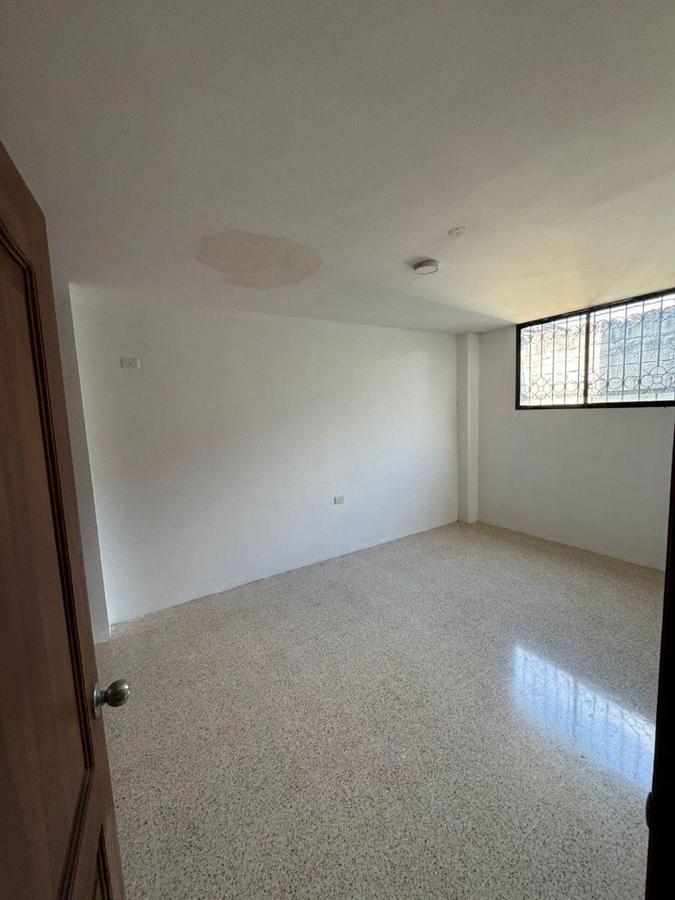 Condominio Rentero de 3 Departamentos 1 Suite, Terraza, en Urdesa Central Circunvalación Sur, Guayas — imagen 4