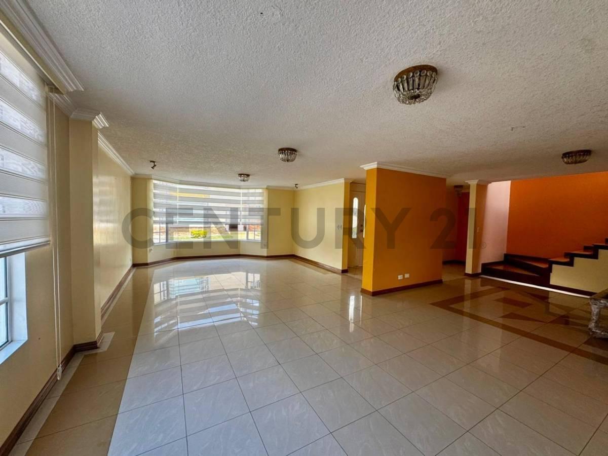 Casa 257 m² San Gabriel: 3 Hab + Estudio, Canchas y Bbq. ¡Gran Ubicación — imagen 9