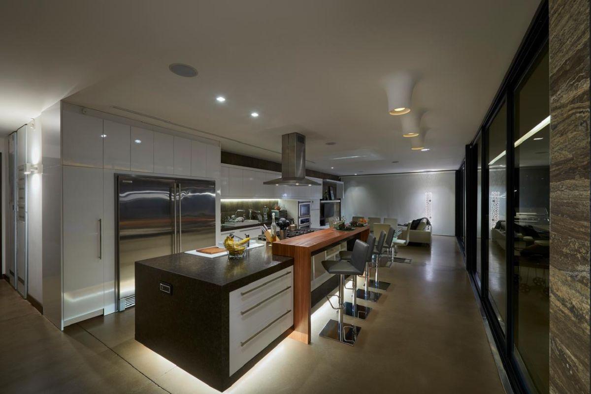 Casa de Lujo en Cumbaya en Una Urbanización Aaa — imagen 8