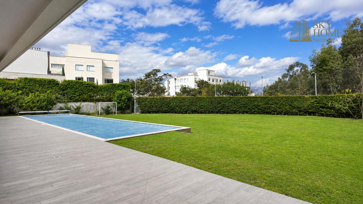 Terreno 611 m² en Urbanización Exclusiva de Cumbayá, Vista y Lindas Áreas Comunales. 300k Usd — imagen 9
