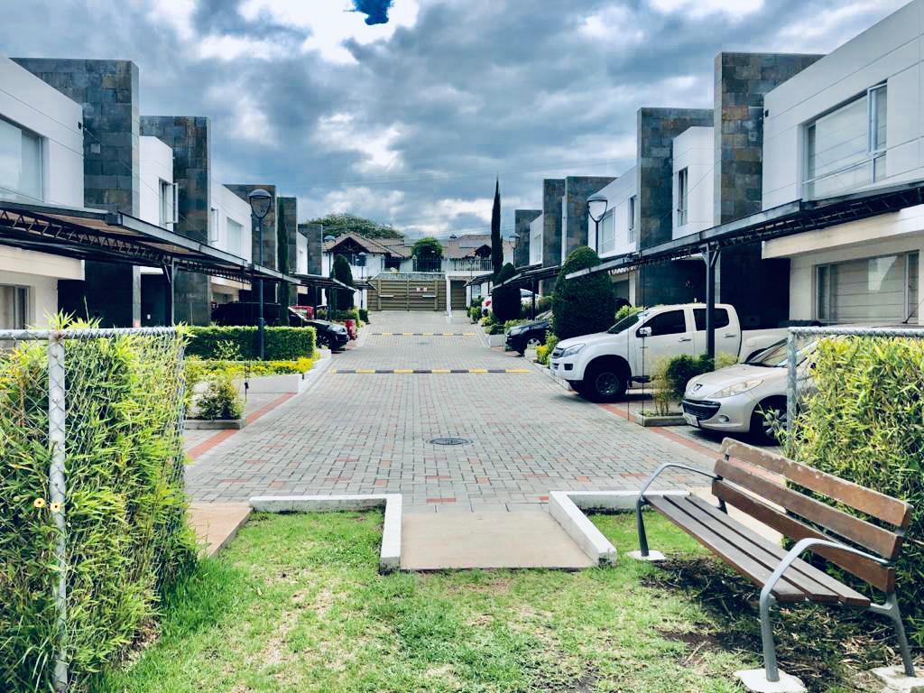 Casa en Venta, Cumbaya — imagen 10