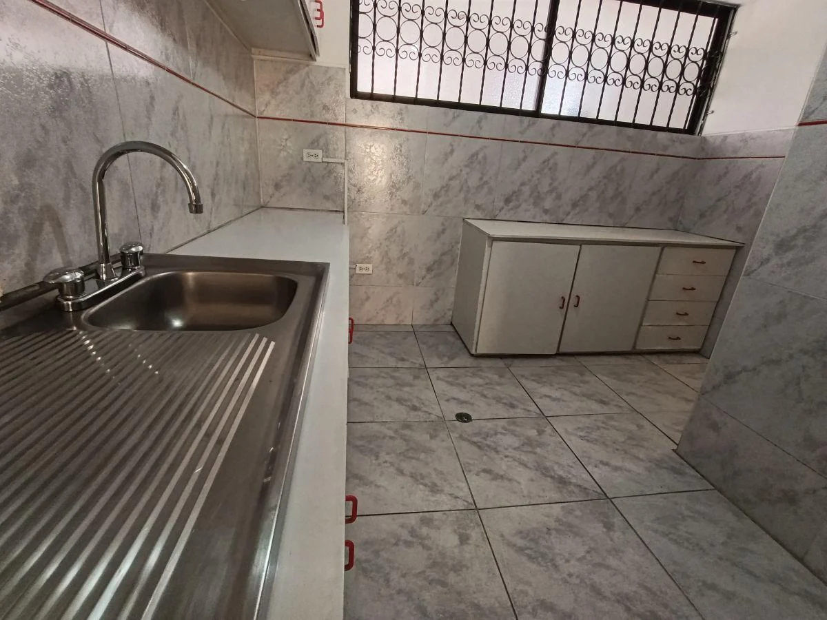 Vendo Amplio Duplex de 2 Habitaciones en La Gaspar de Villarroel — imagen 4