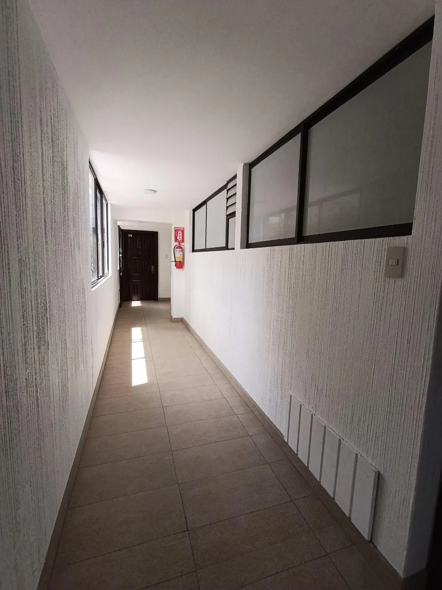 Vendo Amplio Duplex de 2 Habitaciones en La Gaspar de Villarroel — imagen 3