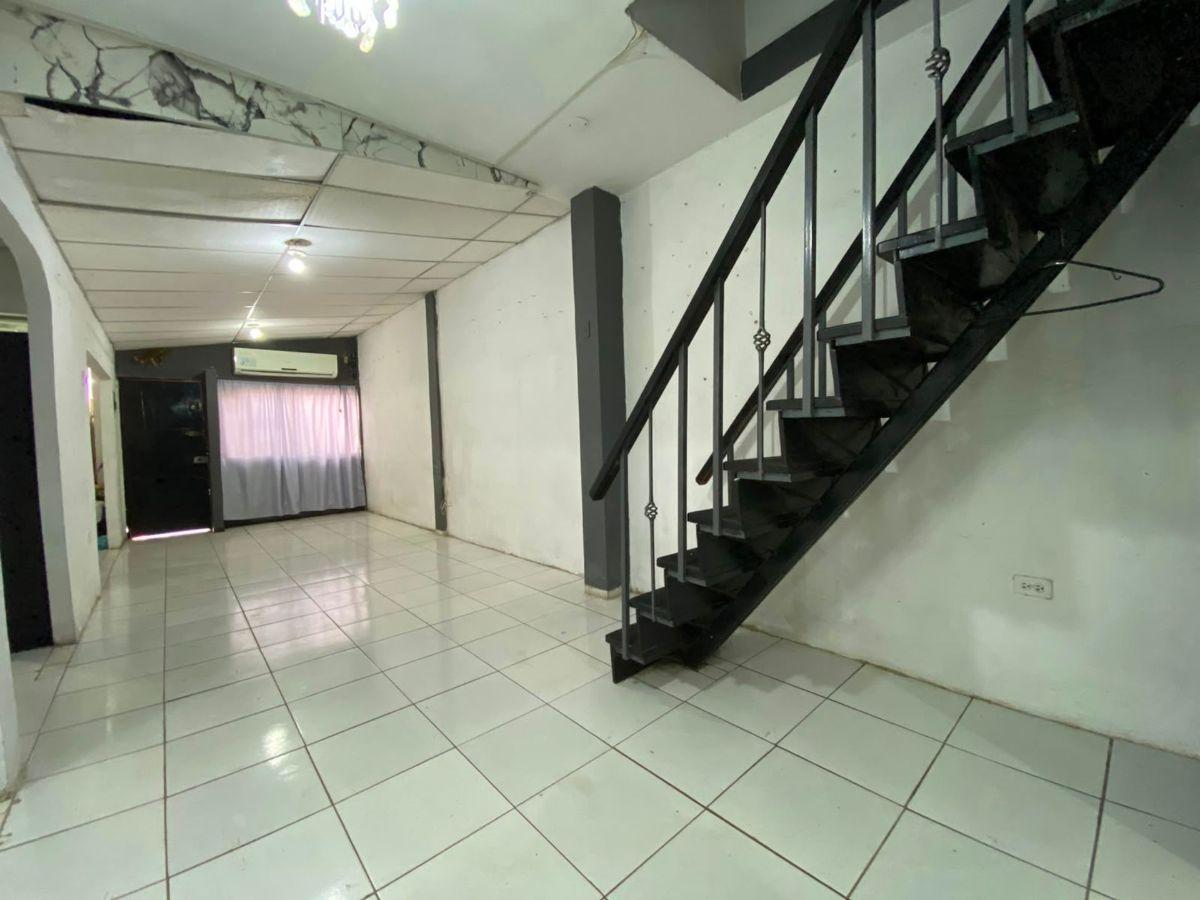 Venta de Casa en Las Acacias, Guayas — imagen 5