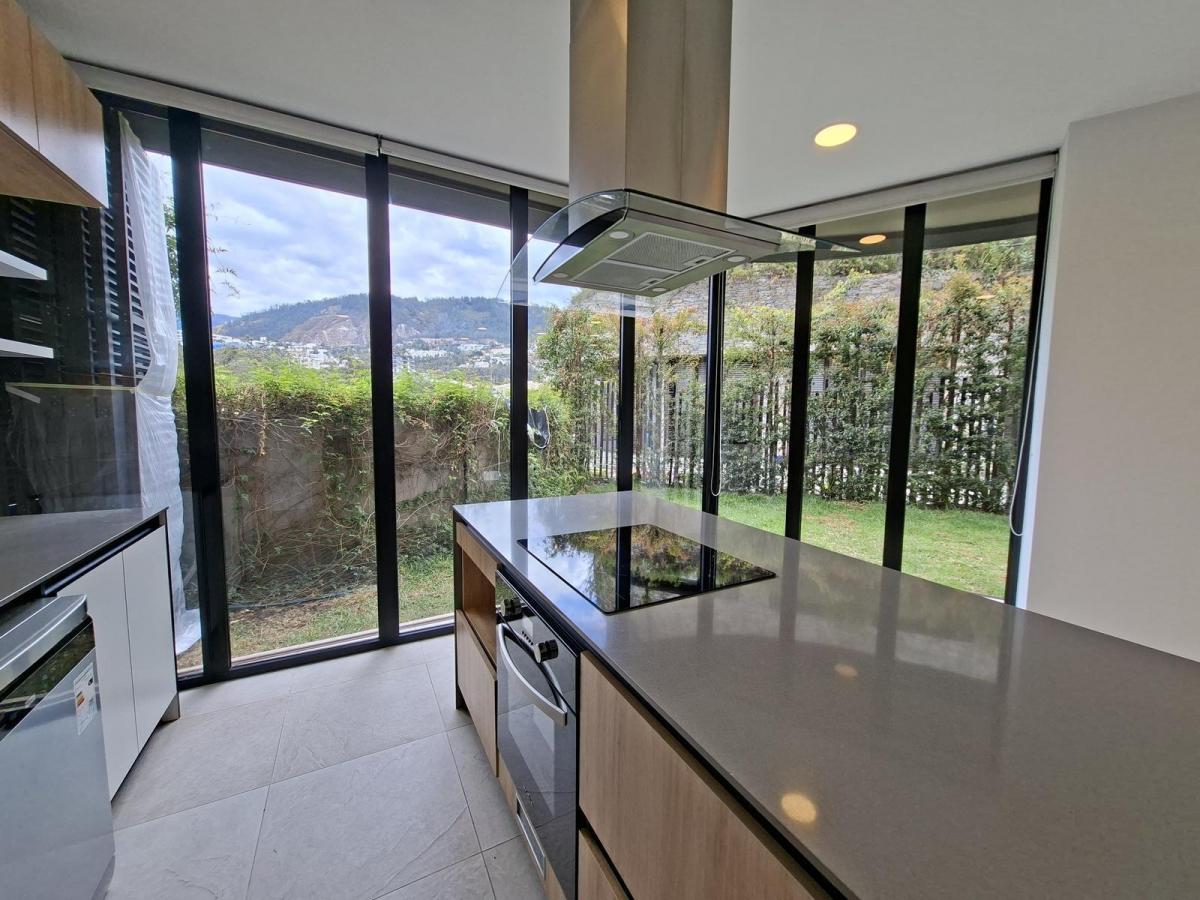 Vendo Moderno Departamento con Amplio Jardin — imagen 10
