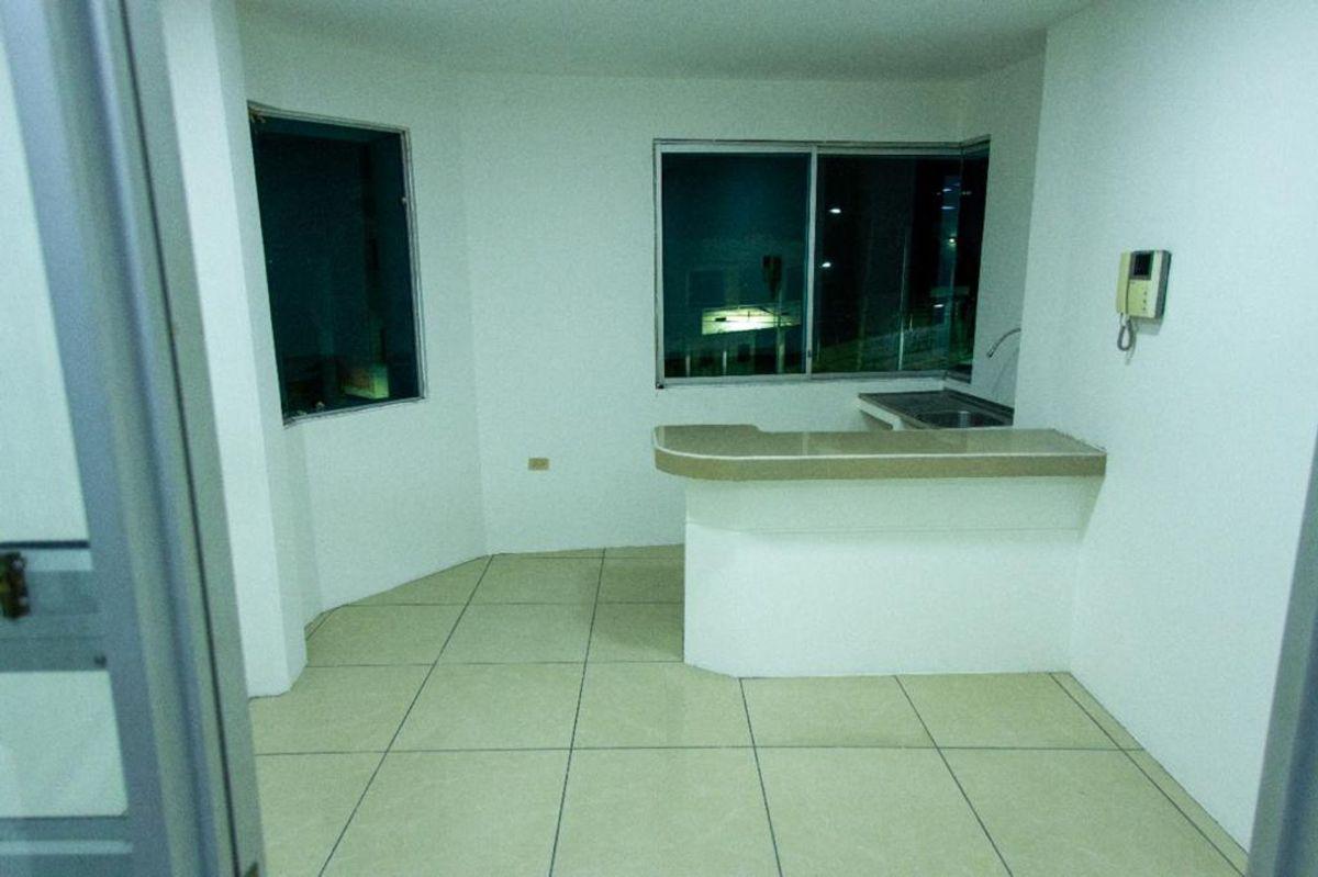 Edificio Comercial de Venta en Tarqui Manta, Manabí — imagen 5