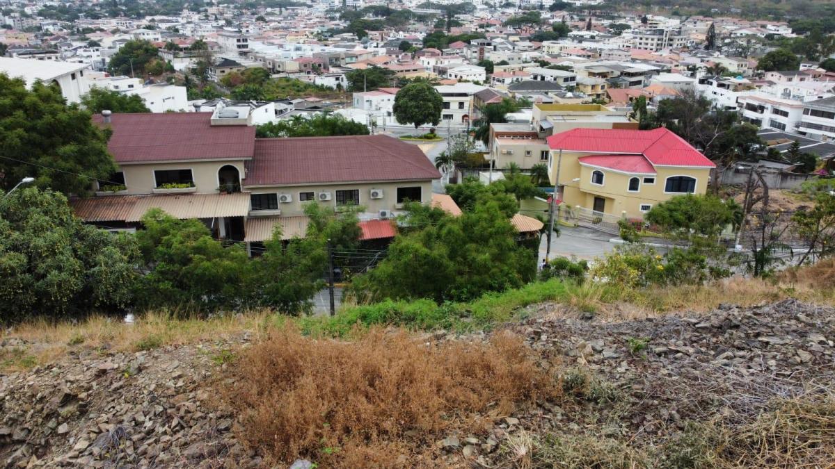 Venta Terreno Residencial 1.102 m² - Urb. Las Cumbres, Los Ceibos, Guayaquil, Guayas — imagen 3
