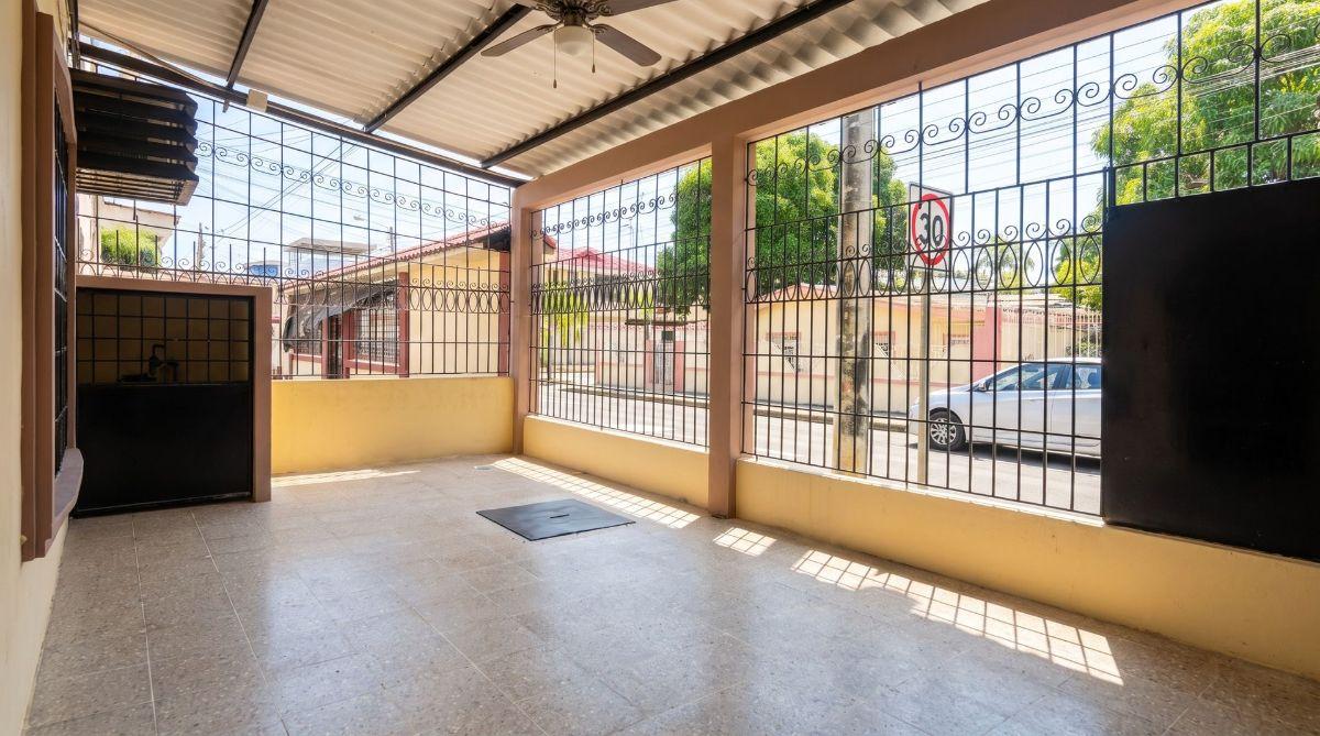 Venta de Villa en Ciudadela del Chofer, El Oro — imagen 7