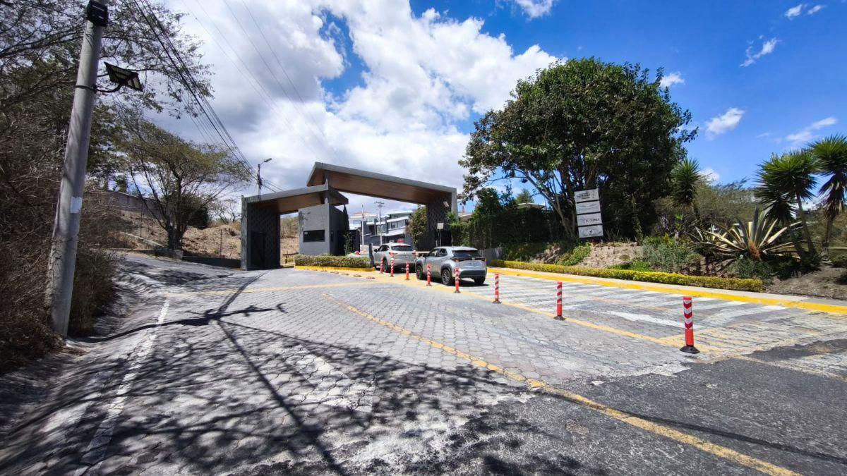 En Venta Terreno Exclusivo en Nayon, Urb Juan Montalvo — imagen 7