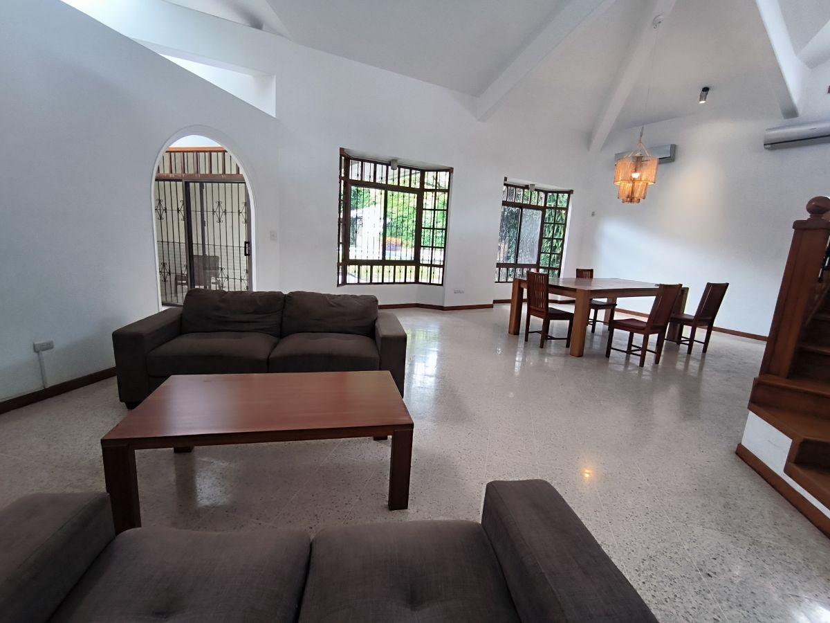 Casa en Alquiler o Venta en Santa Cecilia. B. Boero, Guayas — imagen 10
