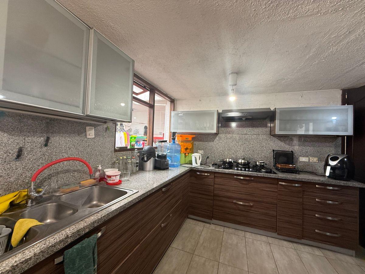 Casa de 217 m² con 3 Dorm. en Venta en Quito Tenis — imagen 6