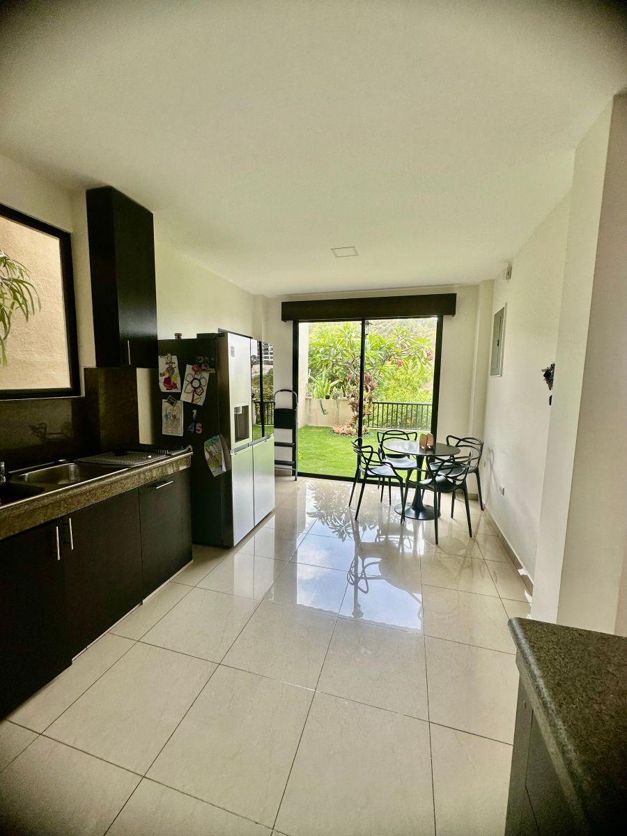 Casa de Venta en Urb. Bosques de La Costa, Guayas — imagen 3