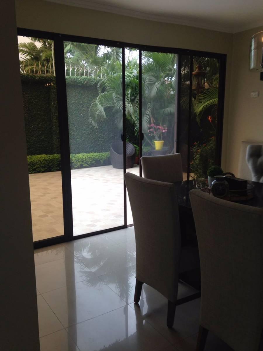 Venta Via Samborondon. Preciosa Casa. 4 Habitaciones. $250.000 Piscina, Guayas — imagen 6