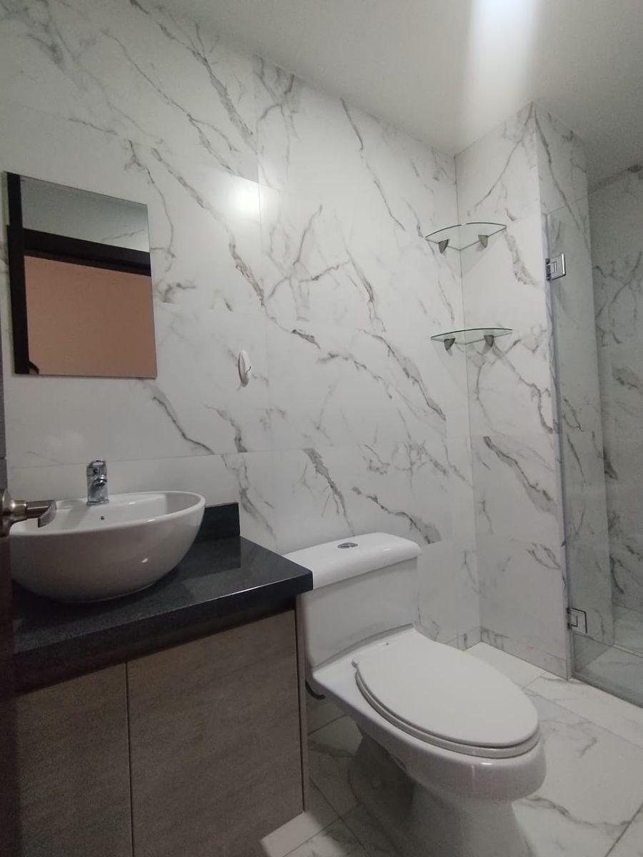 Vendo Departamento Cerca a Solca con Amplio Patio y Área de Mascotas — imagen 10