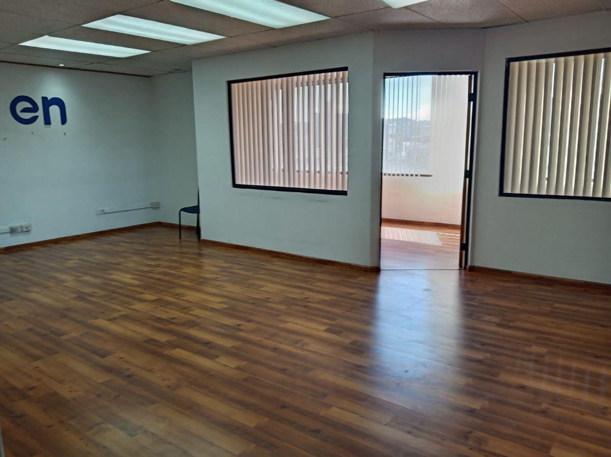 Oficina Venta 130 m² Av Sector Jipijapa — imagen 9