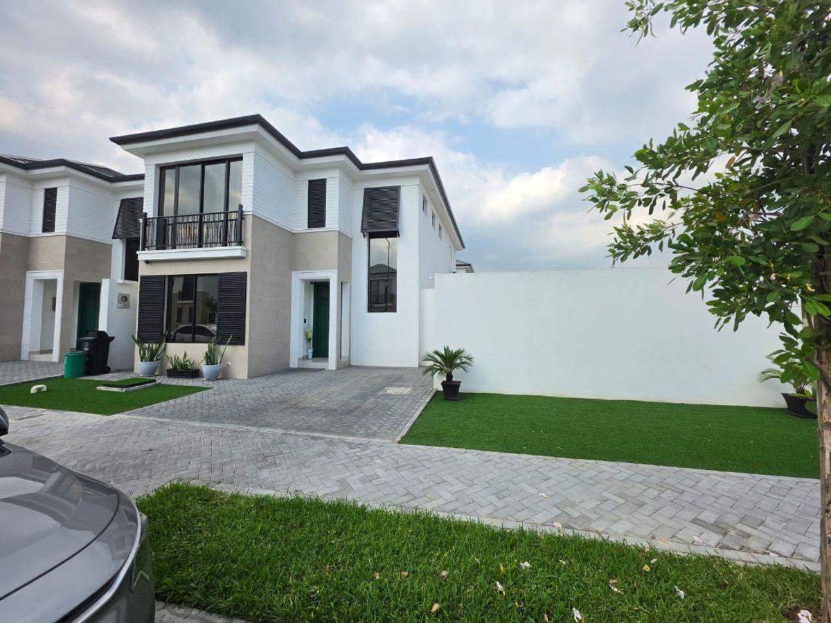 Oportunidad Única en Alba del Bosque Venta de Casa en Via a La Costa, Guayas — imagen 10