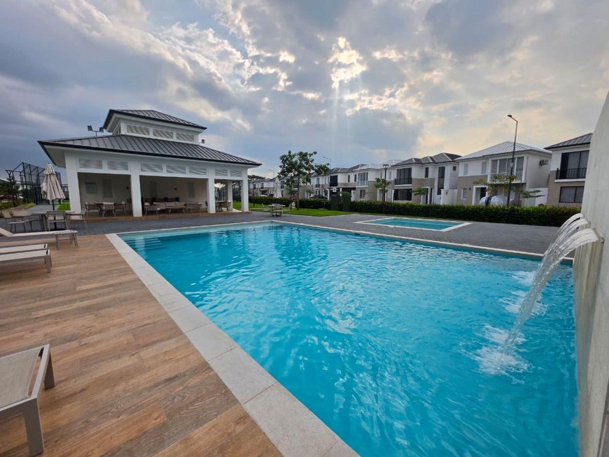 Oportunidad Única en Alba del Bosque Venta de Casa en Via a La Costa, Guayas — imagen 8