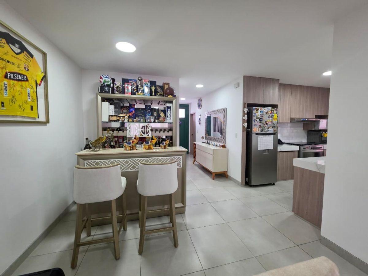 Oportunidad Única en Alba del Bosque Venta de Casa en Via a La Costa, Guayas — imagen 7