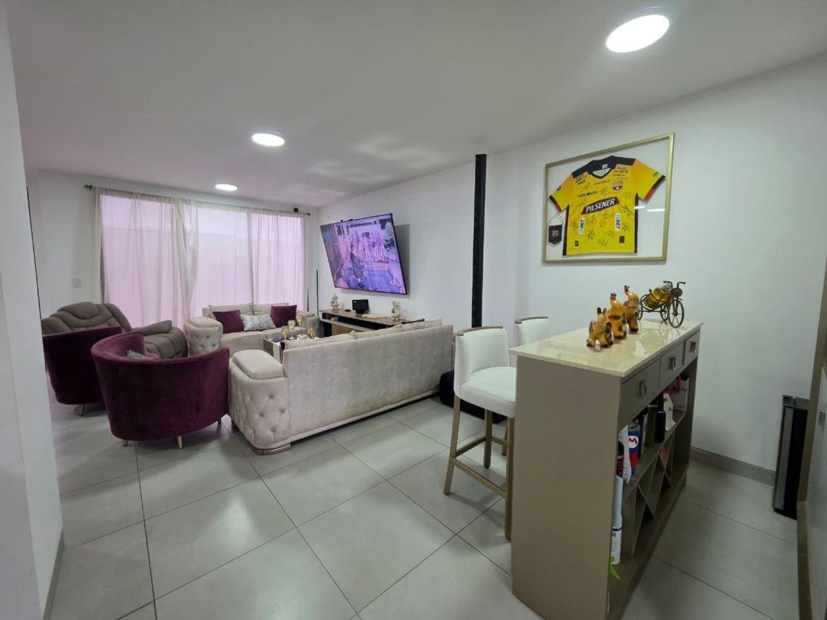 Oportunidad Única en Alba del Bosque Venta de Casa en Via a La Costa, Guayas — imagen 5