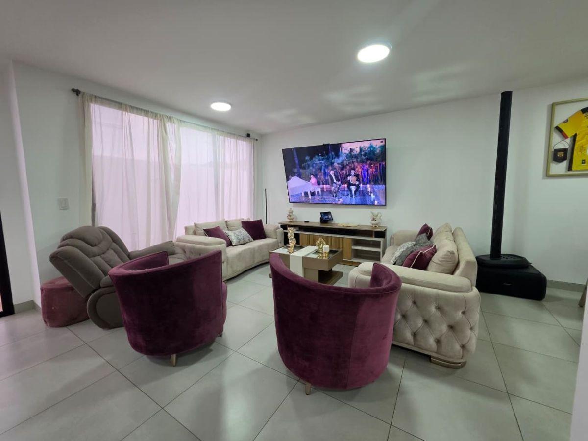 Oportunidad Única en Alba del Bosque Venta de Casa en Via a La Costa, Guayas — imagen 4